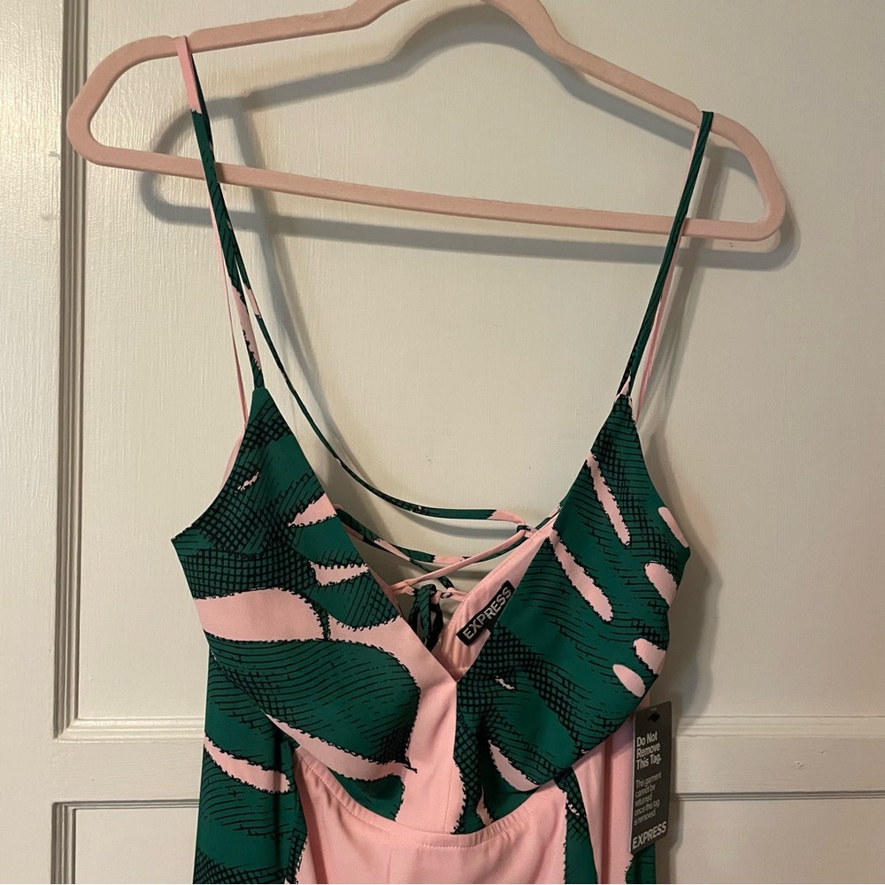 SOLD-Express tropical strappy dress - Picture 3 of 15